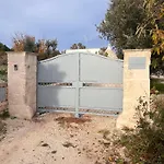 Luxury Trulli Di Giulia, Exclusive With Private Pool In Valle D'itria - Br, Puglia 펜션 오스투니