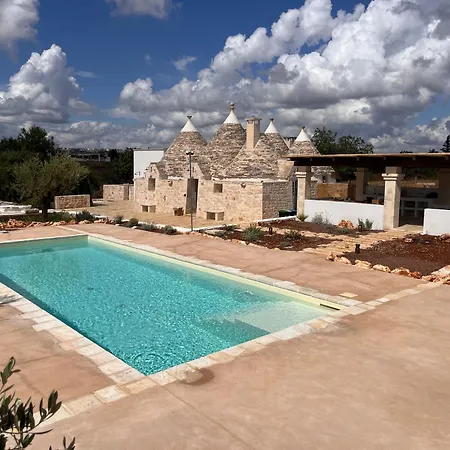 Luxury Trulli Di Giulia, Exclusive With Private Pool بيت للعطل أوستوني